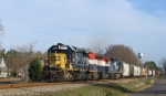 CSX 8110 leads a lease unit and ex- CR unit southbound
